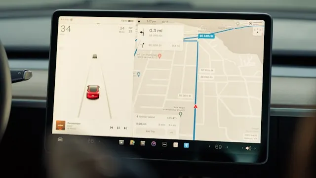 自動運転の車-板金工場の未来