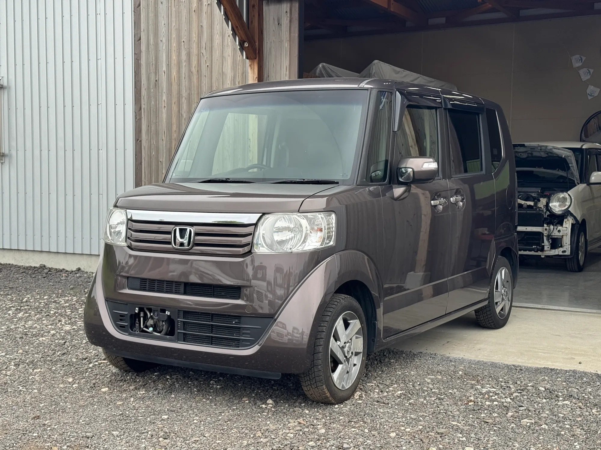 N-BOX