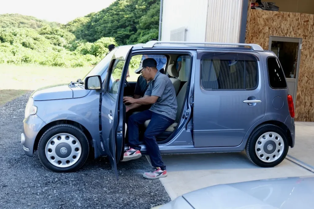 ダイハツミラココア納車
